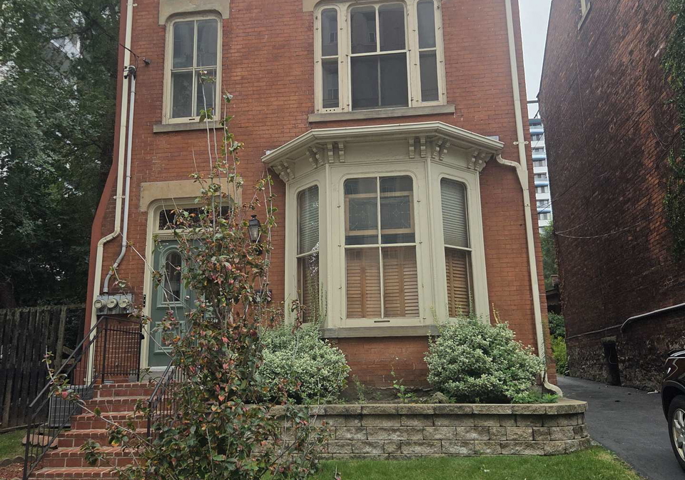 123-jackson-street-w-hamilton-ontario-x13779162