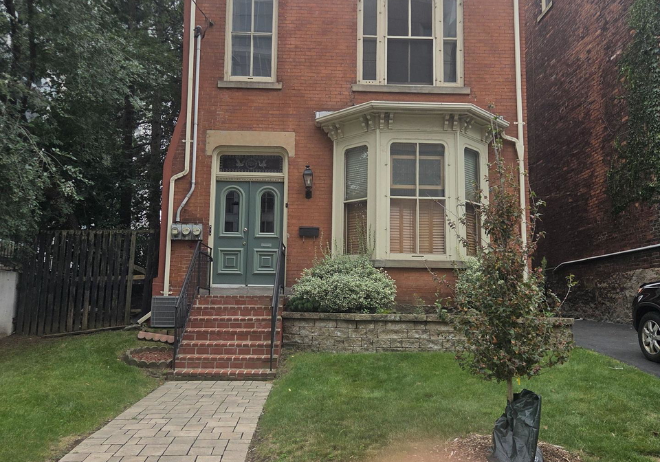 123-jackson-street-w-hamilton-ontario-x13779162