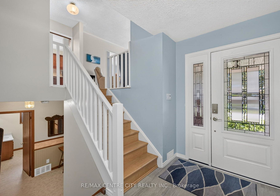 59-westgate-avenue-strathroy-caradoc-ontario-x13779206