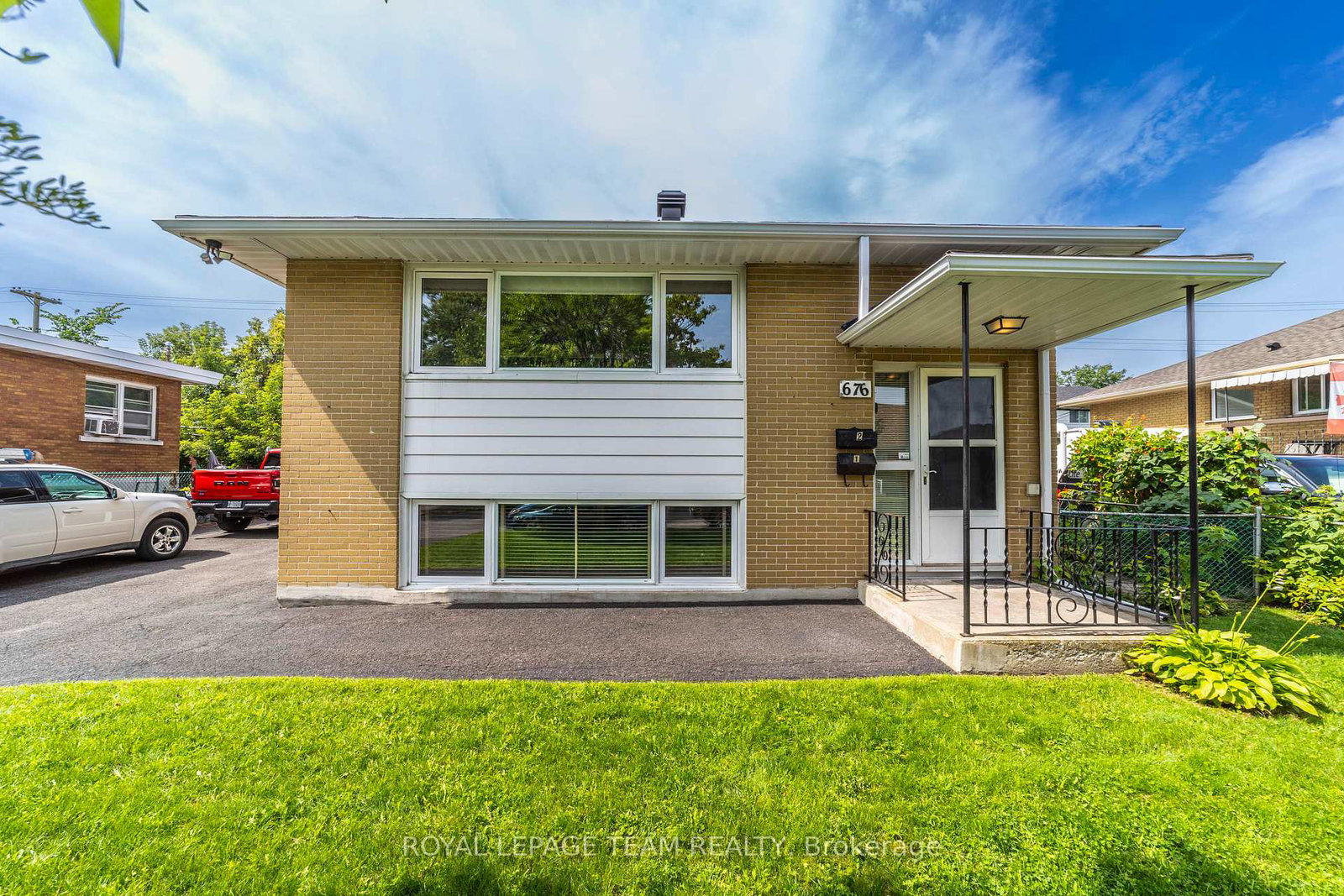 676-borthwick-avenue-ottawa-ontario-x13779268