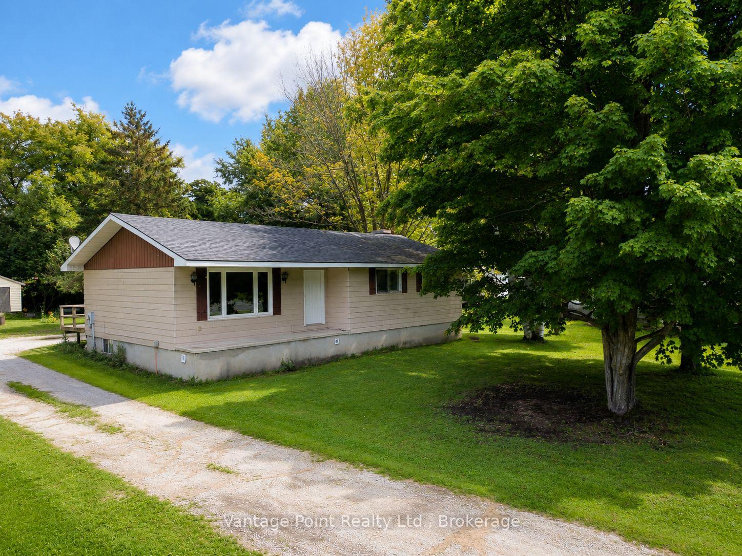 316041-6-highway-chatsworth-ontario-x13779290