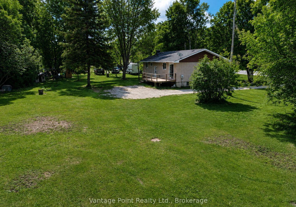 316041-6-highway-chatsworth-ontario-x13779290