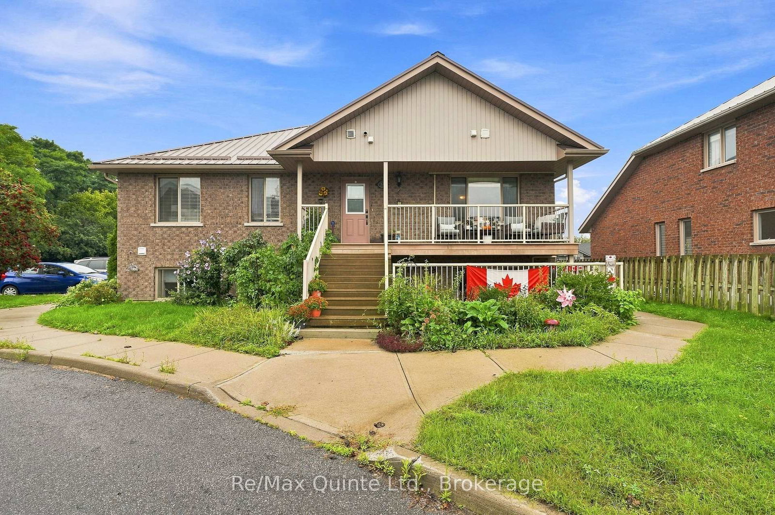 37-lakebreeze-court-prince-edward-county-ontario-x13779362