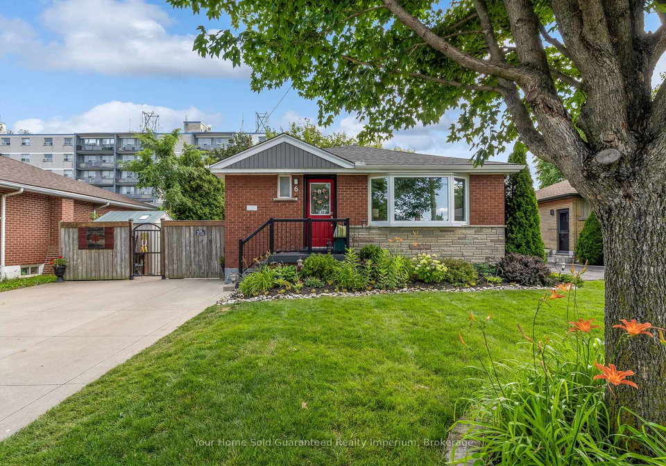 6-beacon-avenue-hamilton-ontario-x13779392