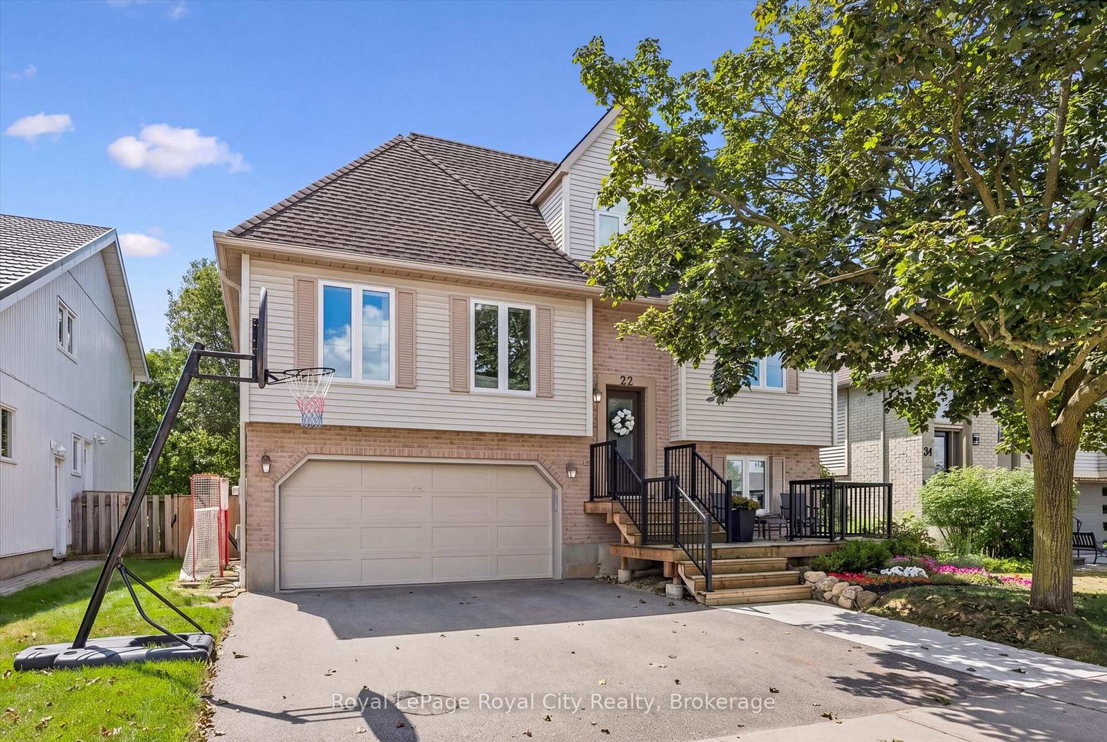 22-pacific-place-guelph-ontario-x13779400