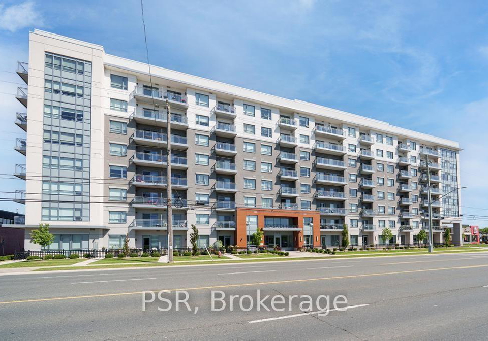 121-highway-8-hamilton-ontario-x13779642