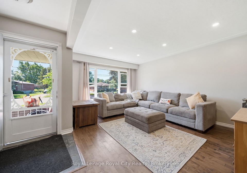 164-waverley-drive-guelph-ontario-x13779672