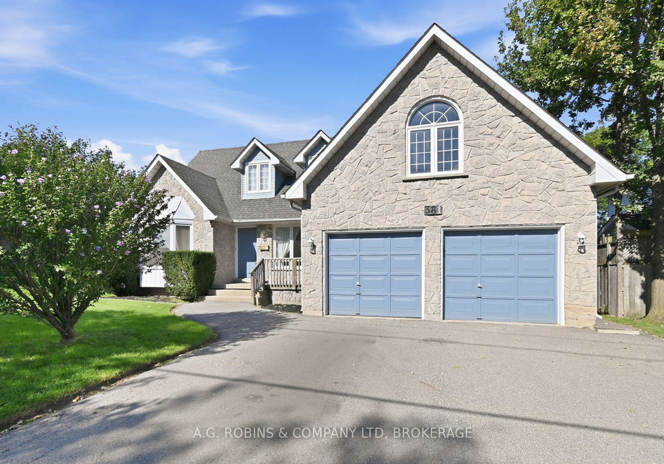 381-kerman-avenue-grimsby-ontario-x13779756
