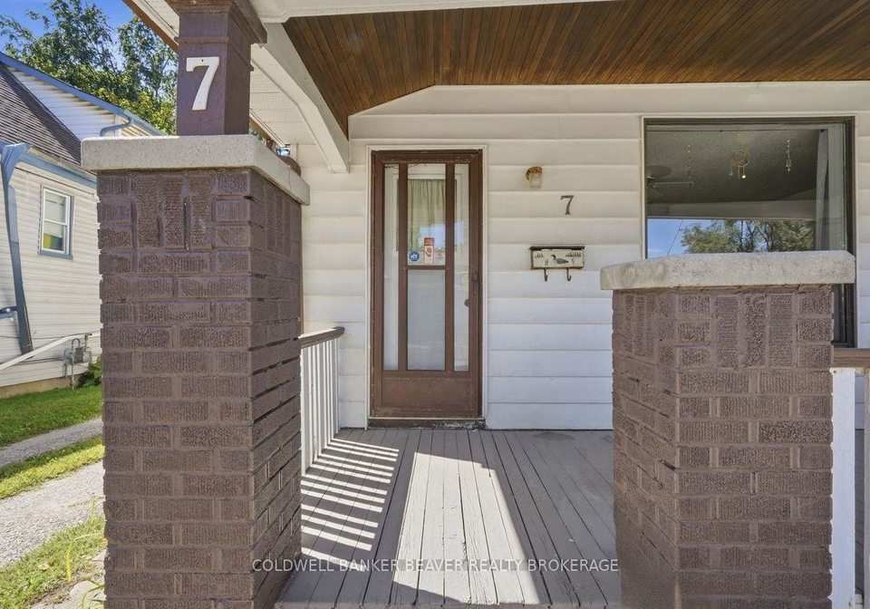 7-adelaide-street-s-london-south-ontario-x13779838