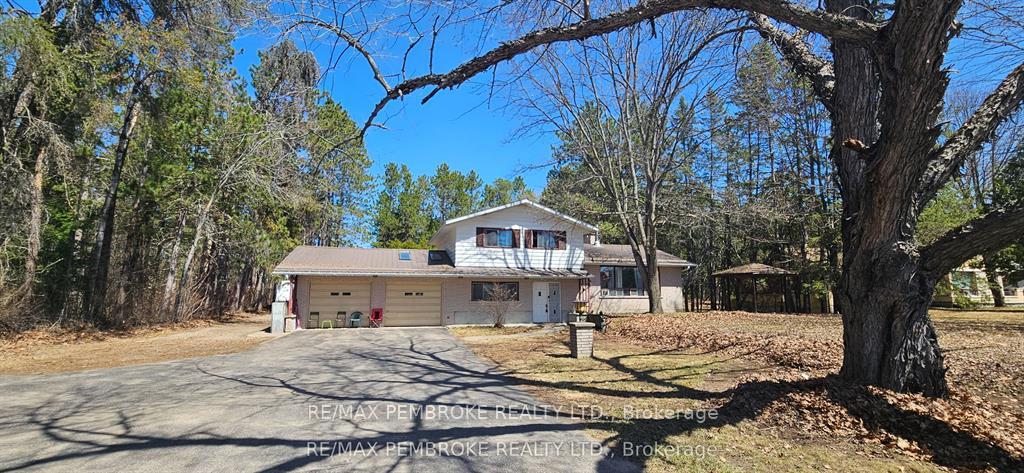 33698-highway-17-highway-w-deep-river-ontario-x13779944