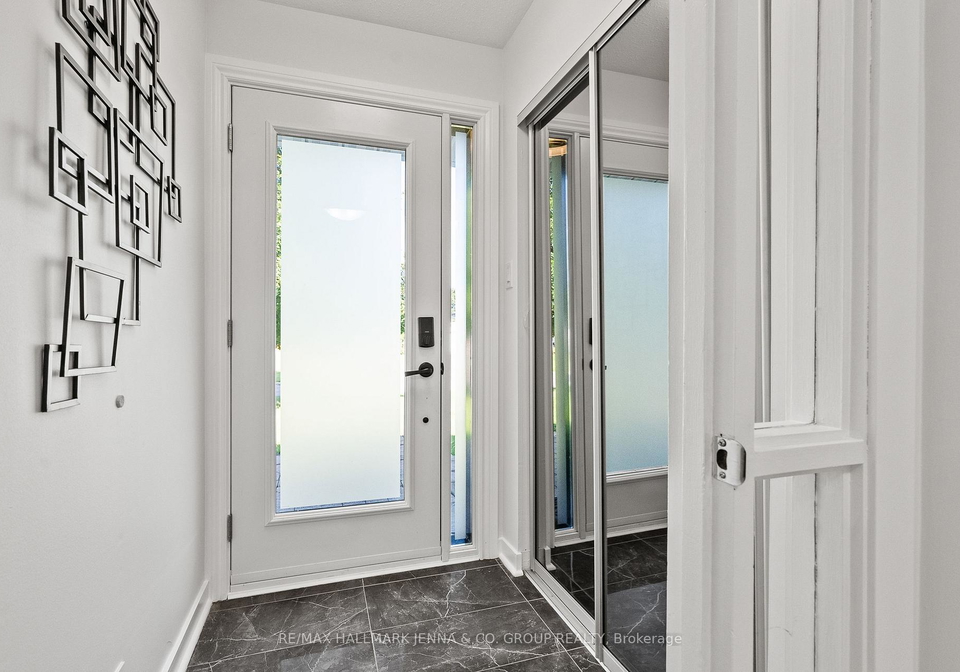 31-whitburn-crescent-ottawa-ontario-x13780454