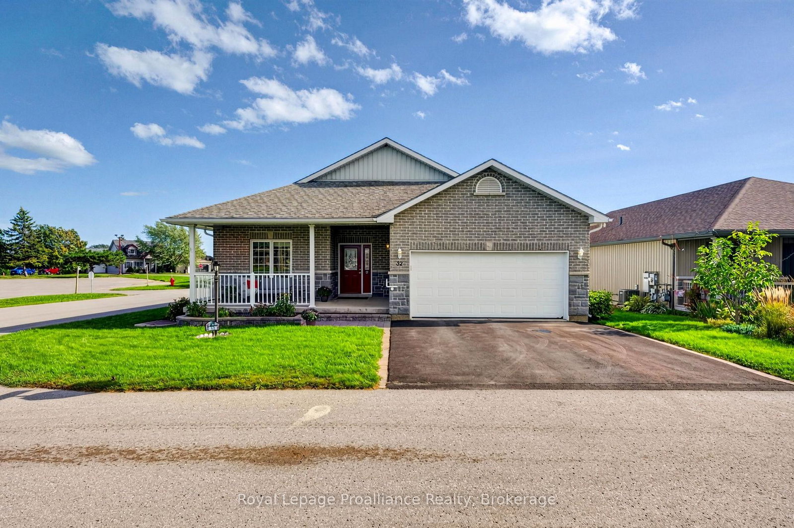 32-merrill-drive-prince-edward-county-ontario-x13780456