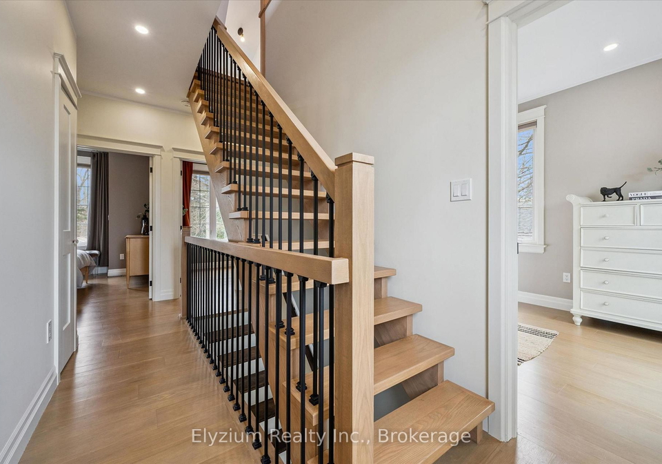 10-winston-crescent-guelph-ontario-x13780526