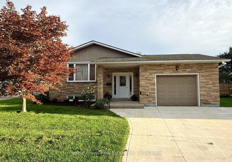 21-suncoast-drive-w-goderich-ontario-x13780812