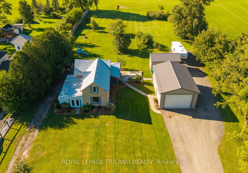 6374-falconbridge-drive-southwest-middlesex-ontario-x13780866