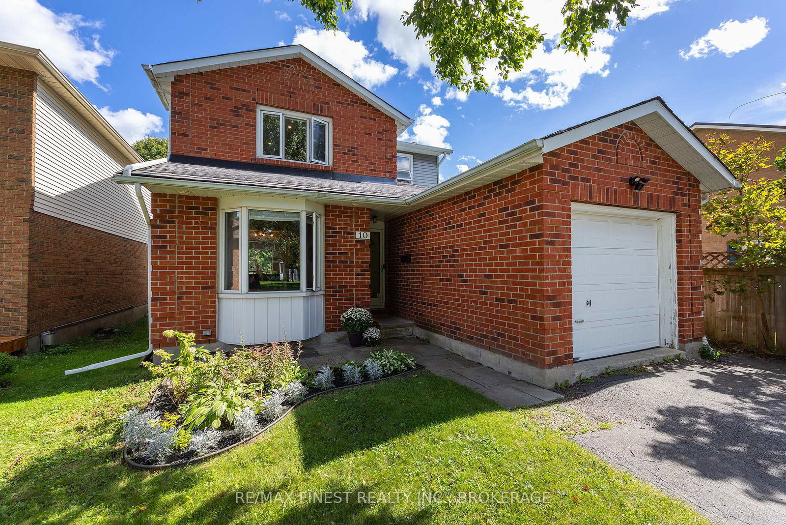 10-chartwell-crescent-kingston-ontario-x13780942