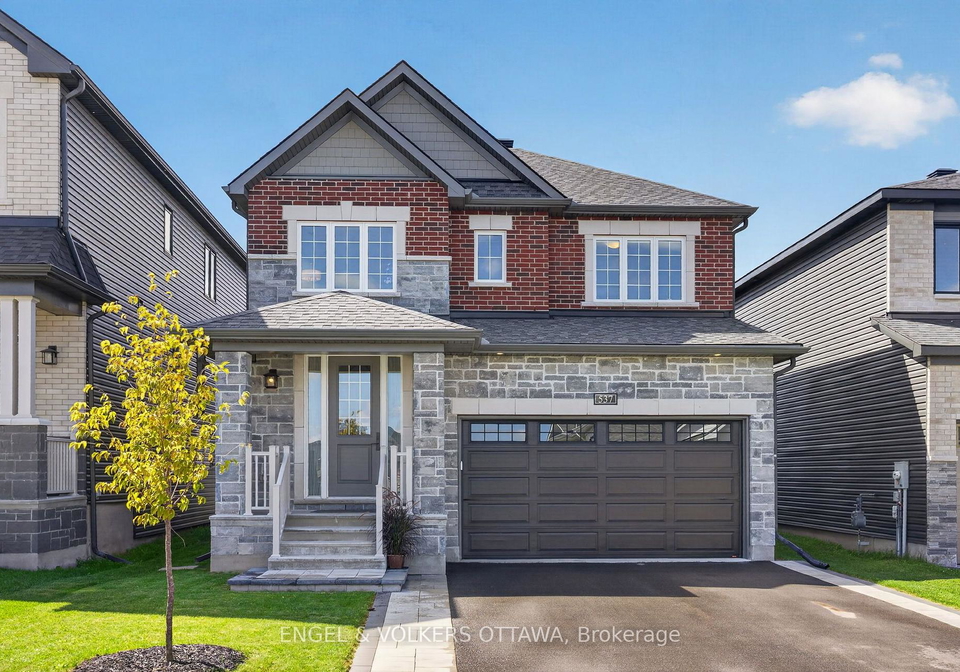 537-anchor-circle-ottawa-ontario-x13780952