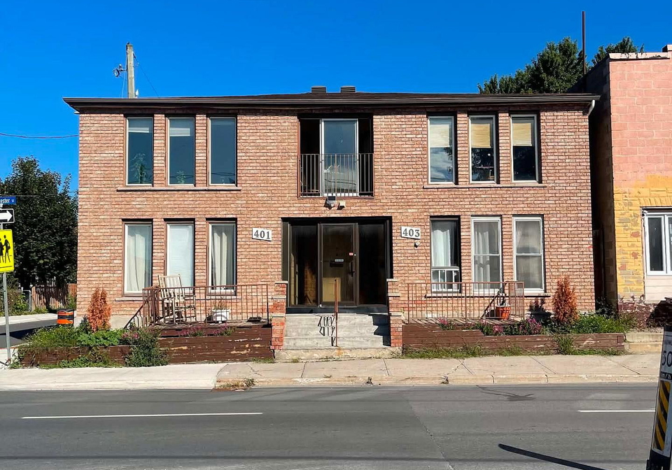 401-403-water-street-e-cornwall-ontario-x13781138