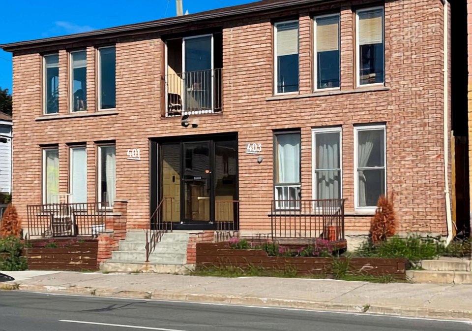 401-403-water-street-e-cornwall-ontario-x13781138