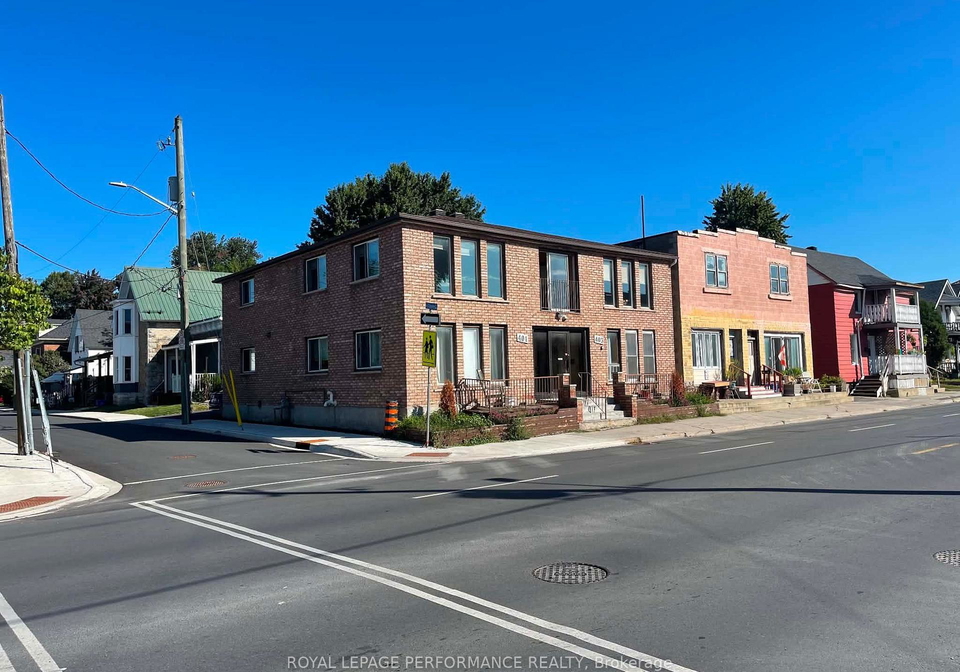 401-403-water-street-e-cornwall-ontario-x13781138