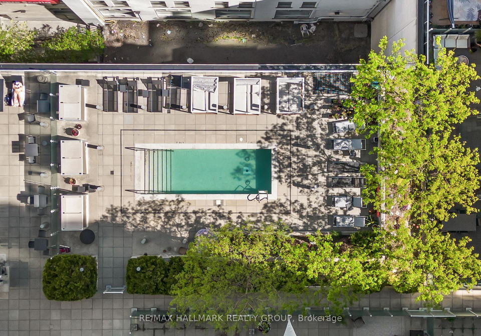 324-laurier-avenue-w-ottawa-ontario-x13781176