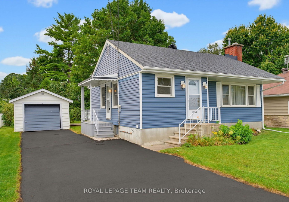 28-catherine-street-smiths-falls-ontario-x13781236