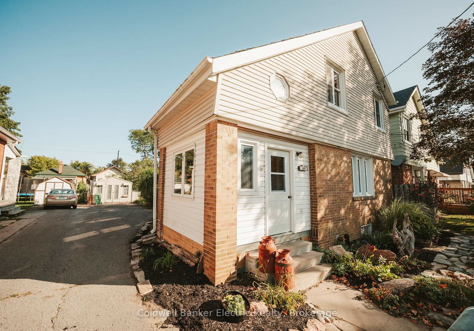 150-montgomery-street-peterborough-ontario-x13781636