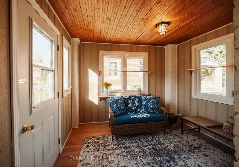 150-montgomery-street-peterborough-ontario-x13781636