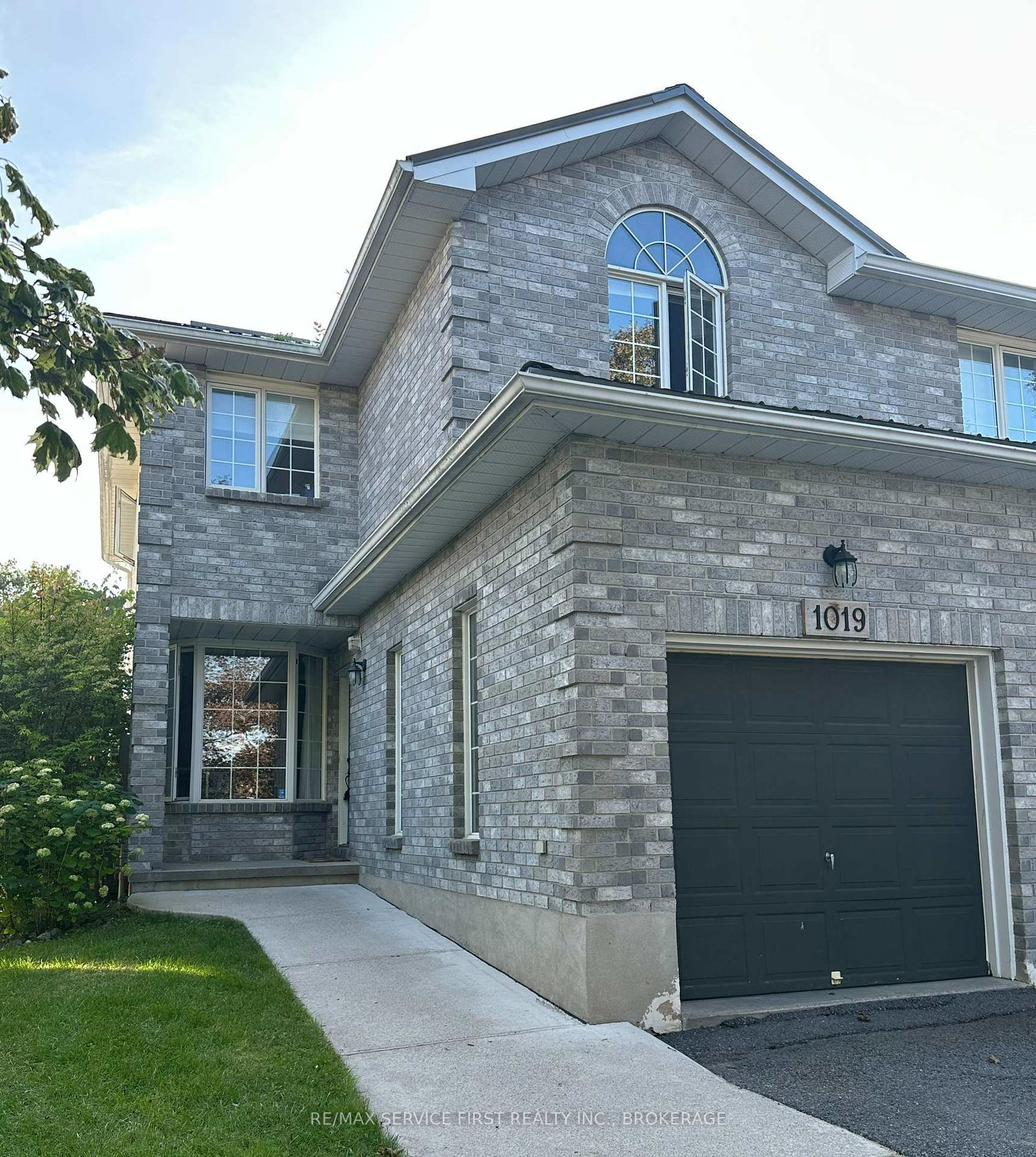 1019-springfield-drive-kingston-ontario-x13782176