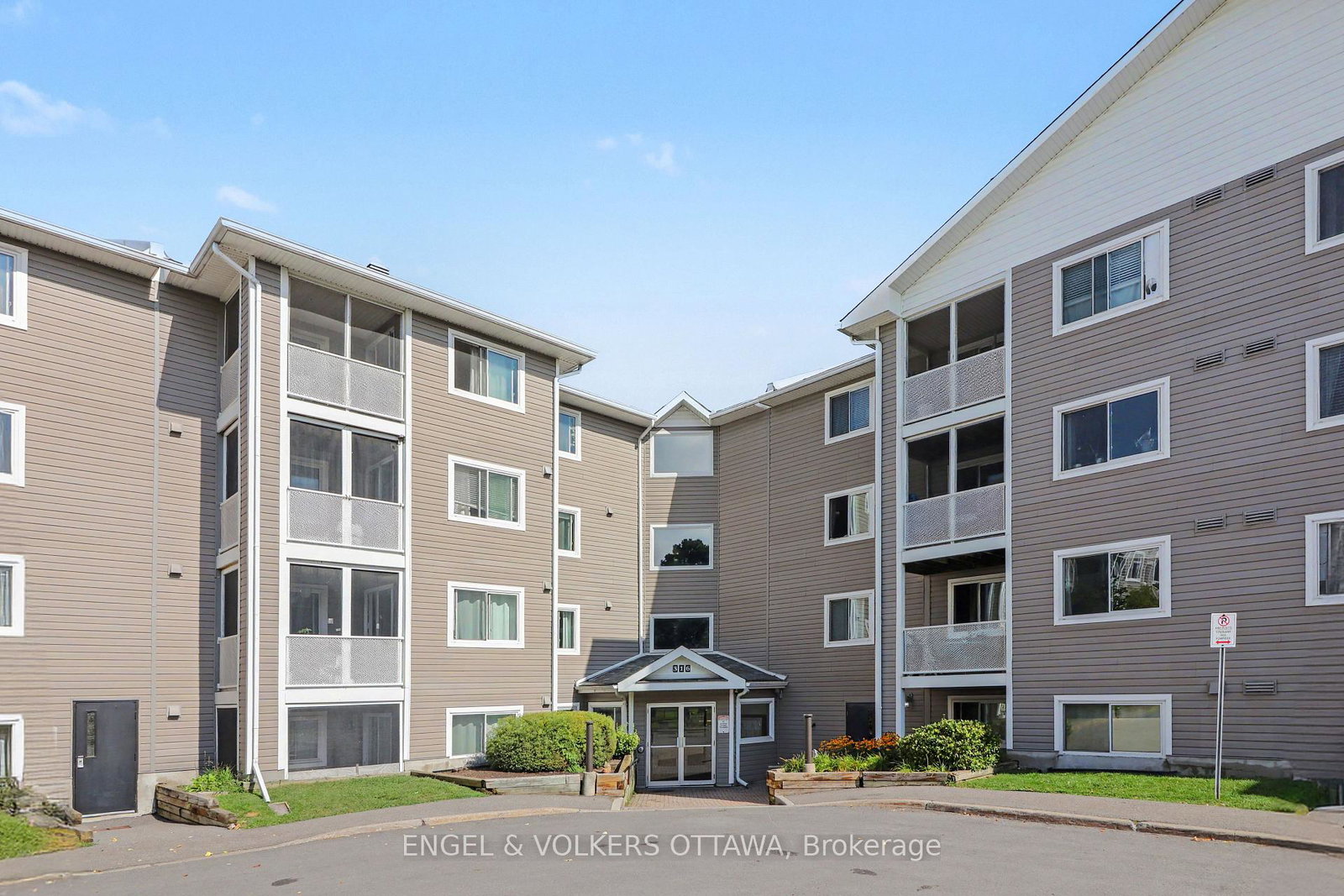 316-lorry-greenberg-drive-ottawa-ontario-x13782298