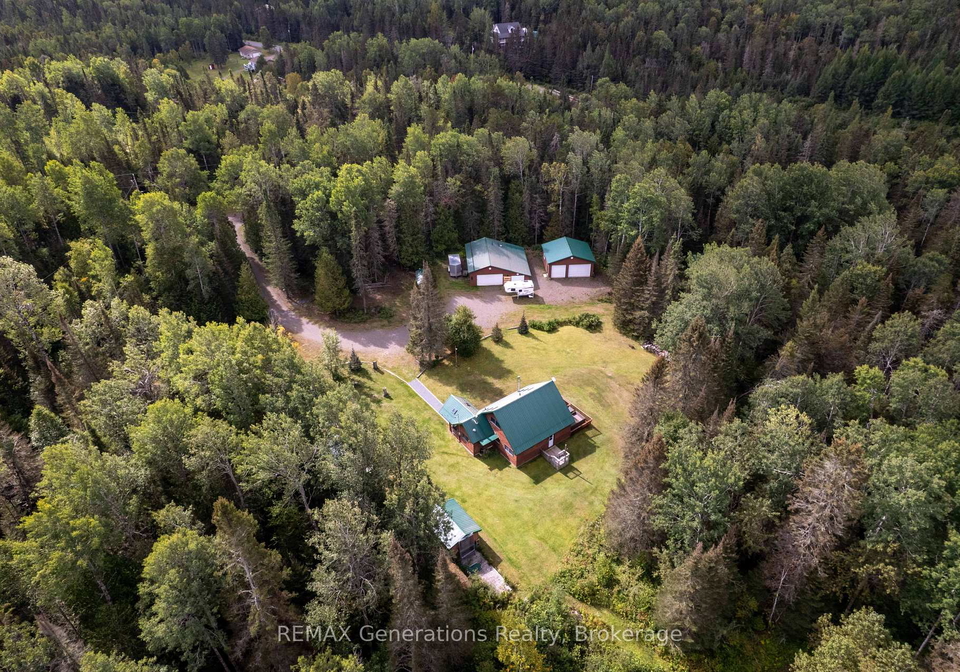 131-pursiainen-loop-thunder-bay-remote-area-ontario-x13782382