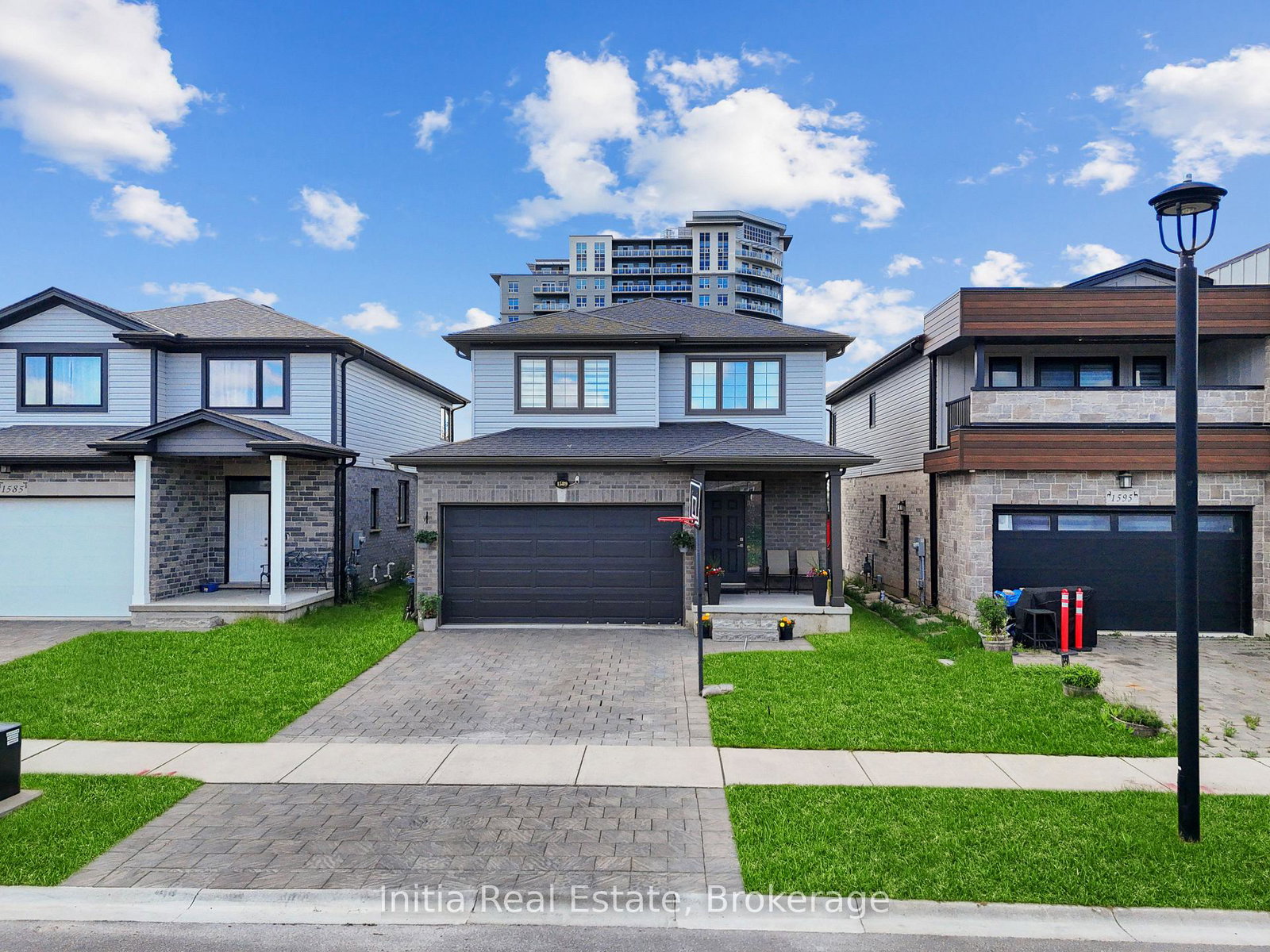 1589-henrica-avenue-london-north-ontario-x13782386