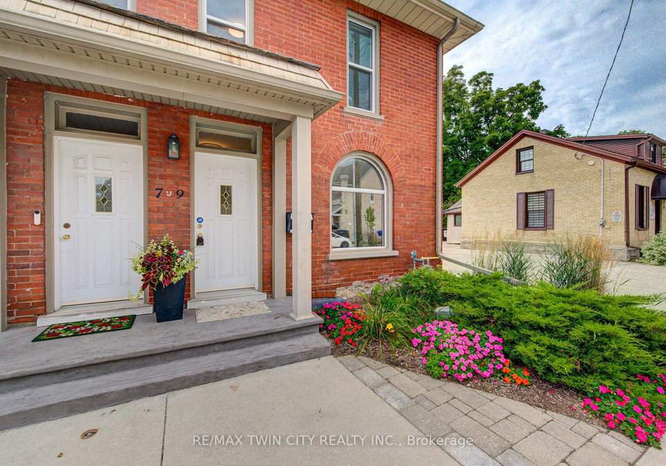 9-salisbury-avenue-cambridge-ontario-x13782440