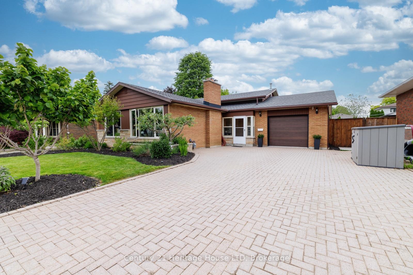 14-stanley-street-st-catharines-ontario-x13782444