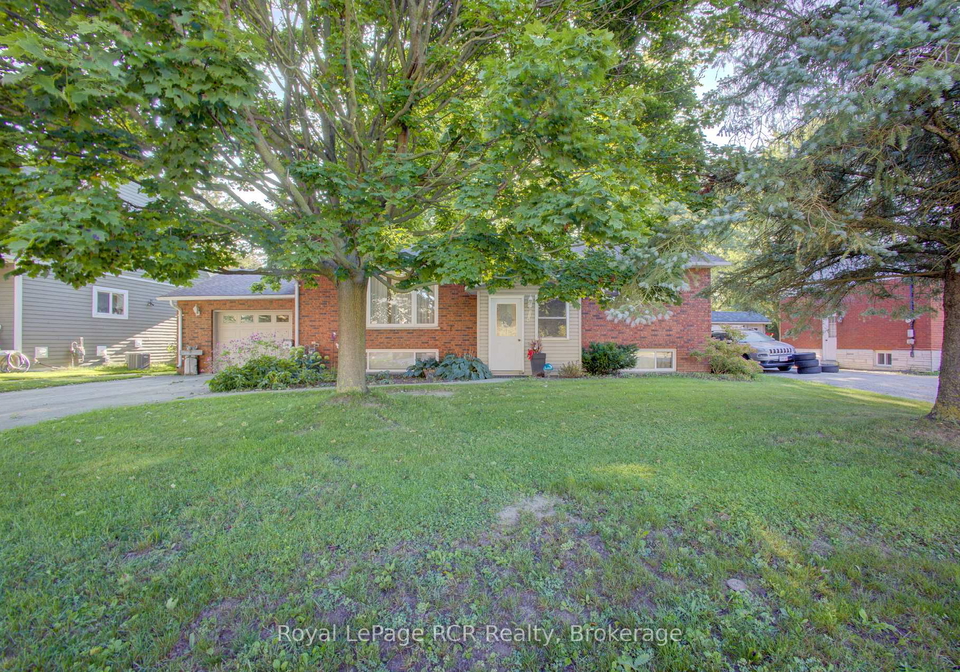 114-preston-street-s-wellington-north-ontario-x13782618