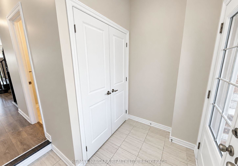 109-sapphire-way-thorold-ontario-x13782638
