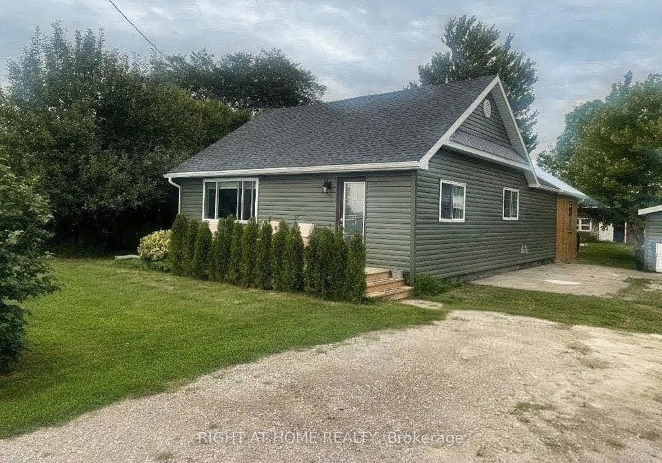 7231-baseline-road-e-chatham-kent-ontario-x13782686