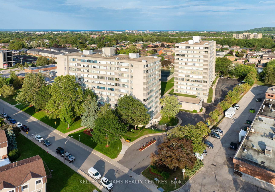 30-harrisford-street-hamilton-ontario-x13782892