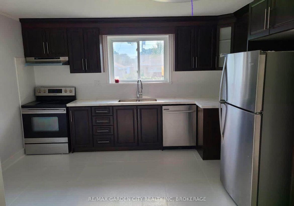 91-margery-avenue-st-catharines-ontario-x13783018