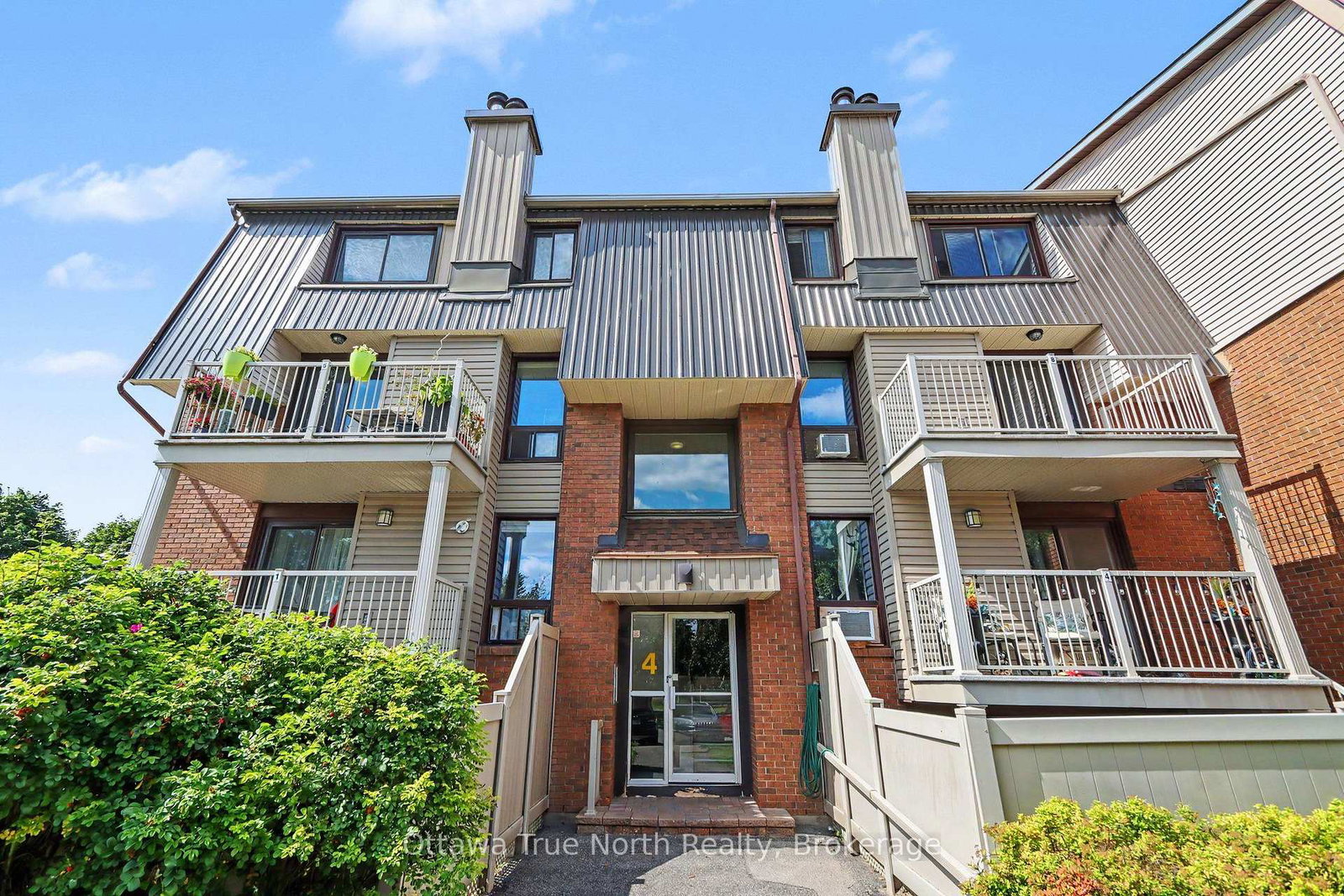 4-sweetbriar-circle-ottawa-ontario-x13783328