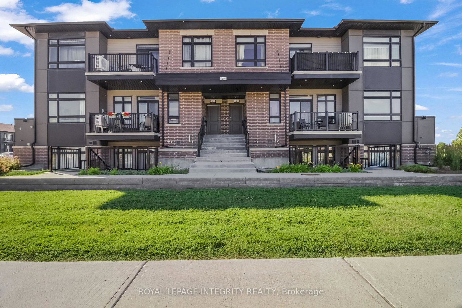 55-overberg-way-kanata-ontario-x13783386