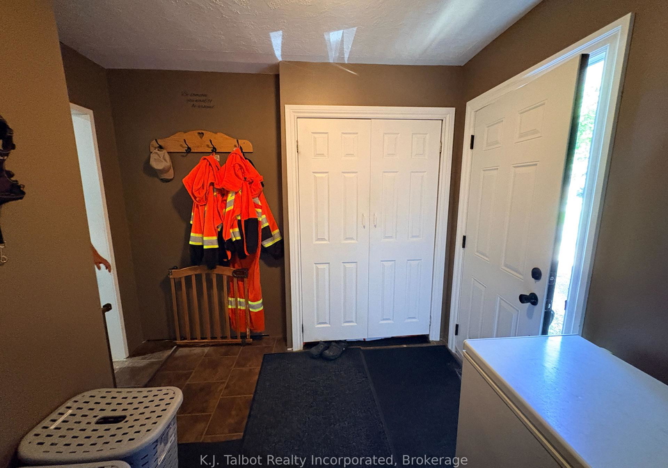 24-maclellan-drive-huron-east-ontario-x13783730