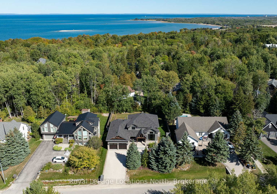 113-aspen-way-blue-mountains-ontario-x13783744