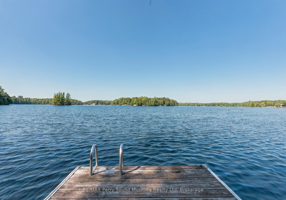 22-marine-drive-mckellar-ontario-x13783834