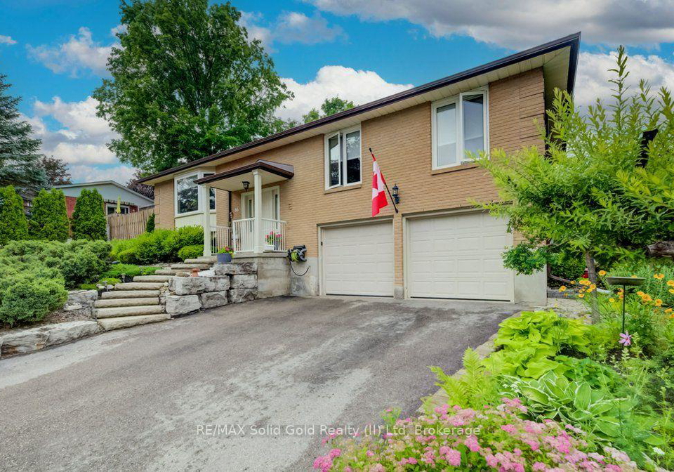 66-georgian-crescent-kitchener-ontario-x13784068