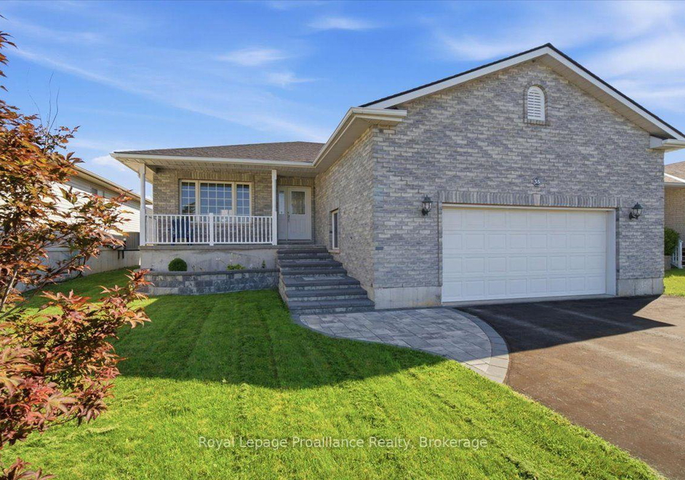 35-forest-valley-drive-quinte-west-ontario-x13784124