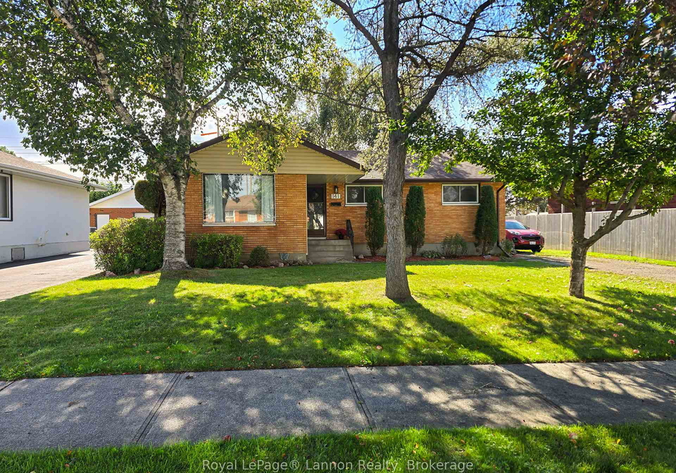 141-cherry-lane-thunder-bay-ontario-x13784254