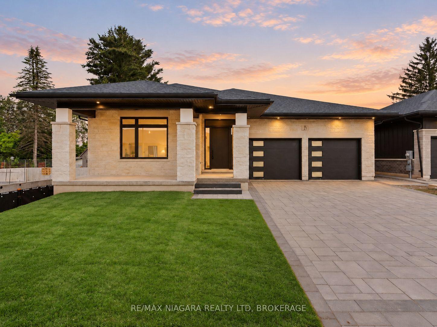 21-accursi-crescent-pelham-ontario-x13784512