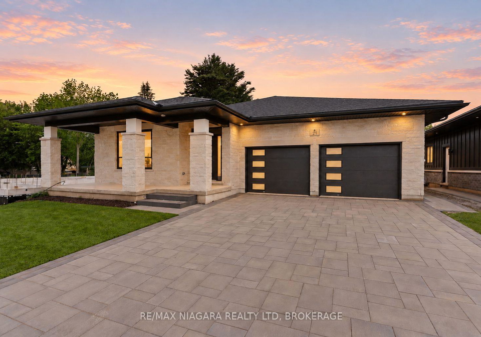 21-accursi-crescent-pelham-ontario-x13784512