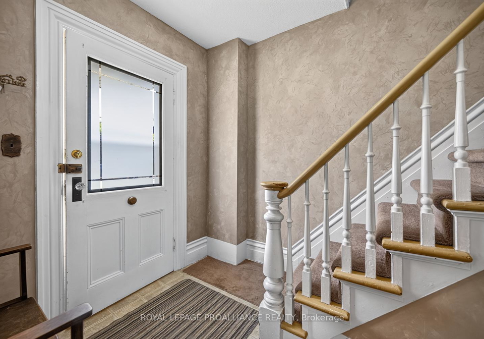 529-dibble-street-w-prescott-ontario-x13784588